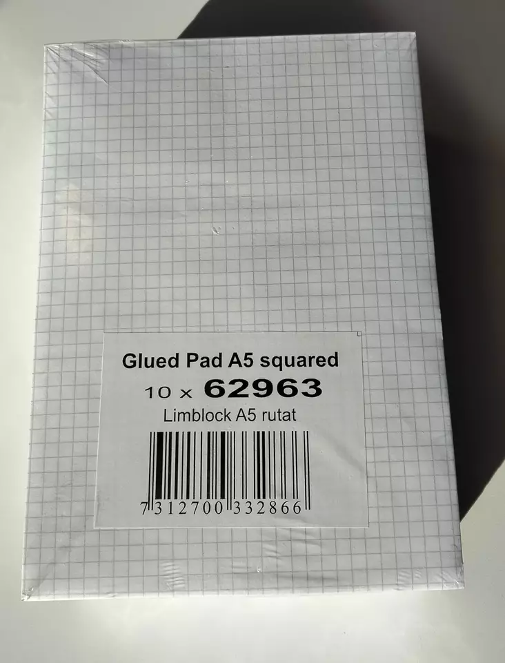 Esselte lehtiö A5 5x5mm/100 sivua - Lehtiöt - 62963 - 1